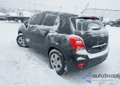 2017 Chevrolet Trax Ls z USA, uszkodzony, nr VIN 3GNCJKSBXHL260903